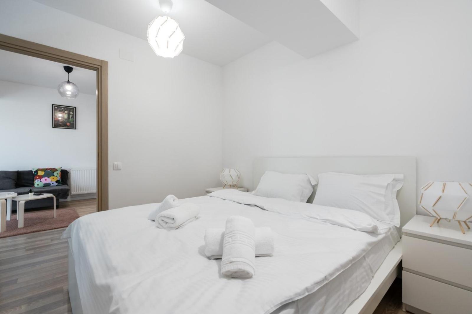 A Home Away - Politehnica Park Bukarest Exterior foto